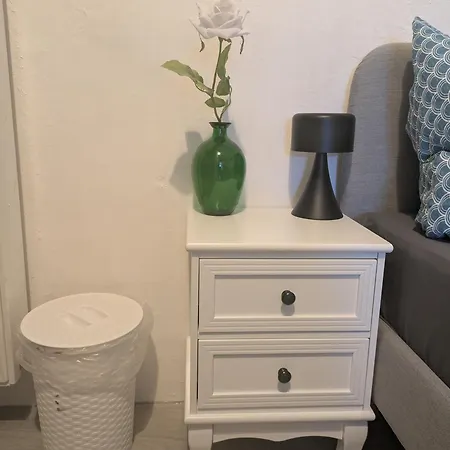 Kleine Sonnenstrahl-oase Апартаменты Frielendorf